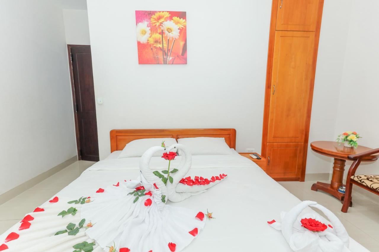 Khach San Ciao Quy Nhon Hotel Exterior photo